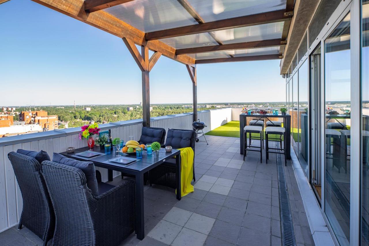 Skyhouse Riga Private Penthouse And Spa מראה חיצוני תמונה