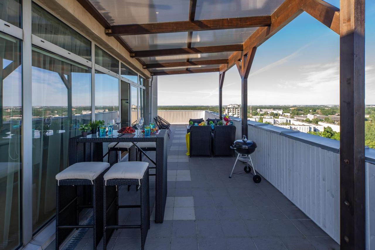 Skyhouse Riga Private Penthouse And Spa מראה חיצוני תמונה